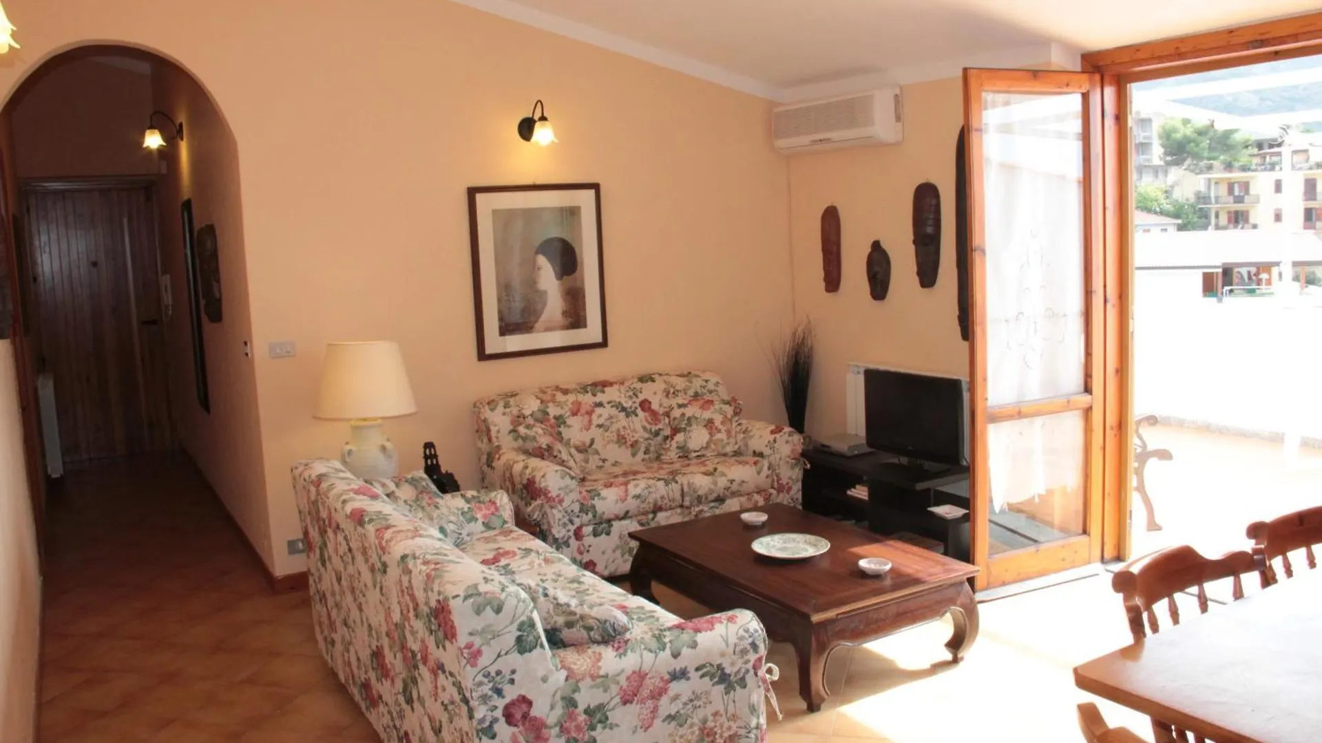 Uliveto Apartment Gioiosa Marea